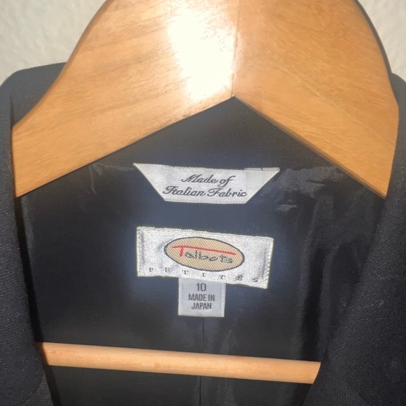 Talbots Black Italian Flannel Wool Blazer Size 10 Petite - Picture 6 of 9